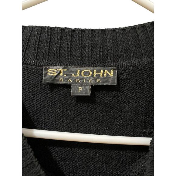 St. John Basics Black Crew Neckline Short Sleeves Cropped Sweater Size P - Picture 2 of 4
